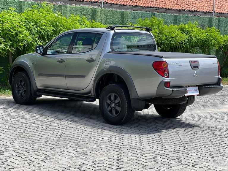 Mitsubishi L200 T.OUTDOOR 3.2 CD TB Int. Dies. Aut.