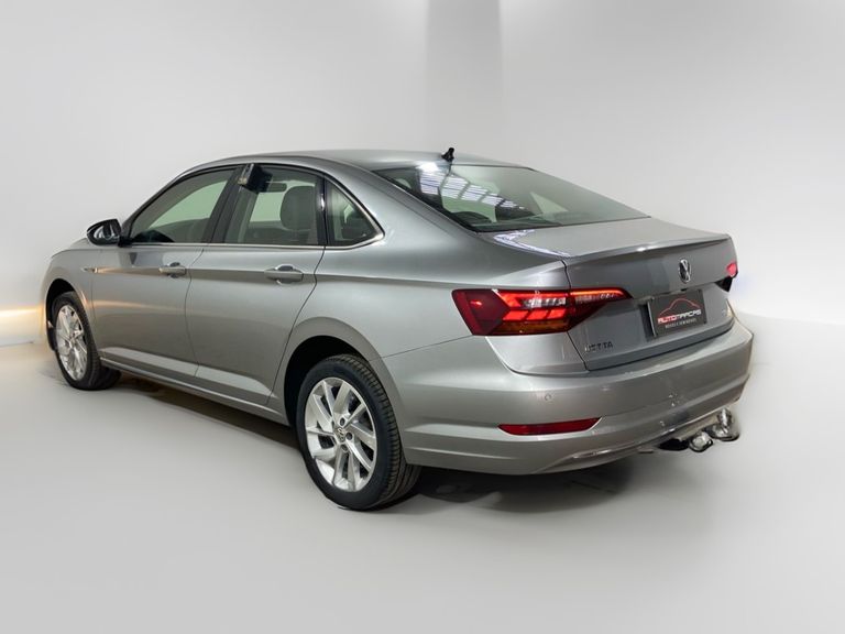 VolksWagen JETTA Comfort. 250 TSI 1.4 Flex 16v Aut.