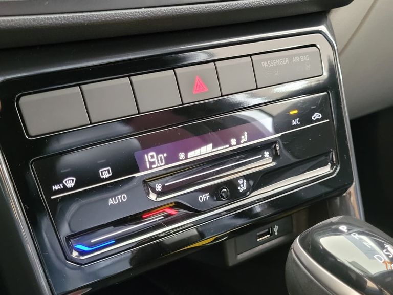 VolksWagen T-Cross Hig. 250 TSI 1.4 Flex 16V 5p Aut