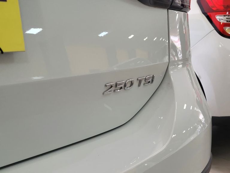 VolksWagen T-Cross Hig. 250 TSI 1.4 Flex 16V 5p Aut