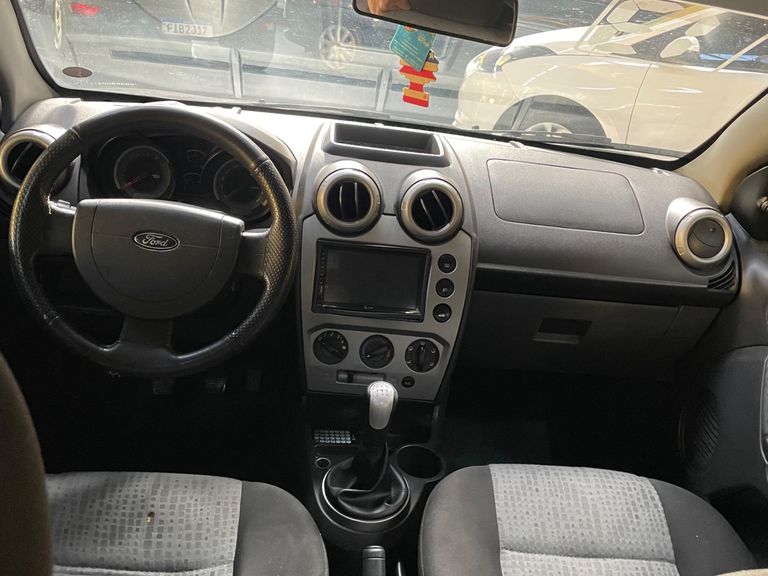 Ford Fiesta Sed. 1.6 8V Flex 4p