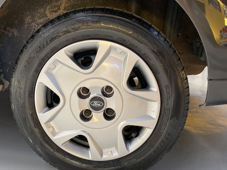 Ford Fiesta Sed. 1.6 8V Flex 4p