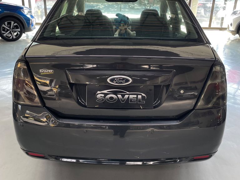 Ford Fiesta Sed. 1.6 8V Flex 4p
