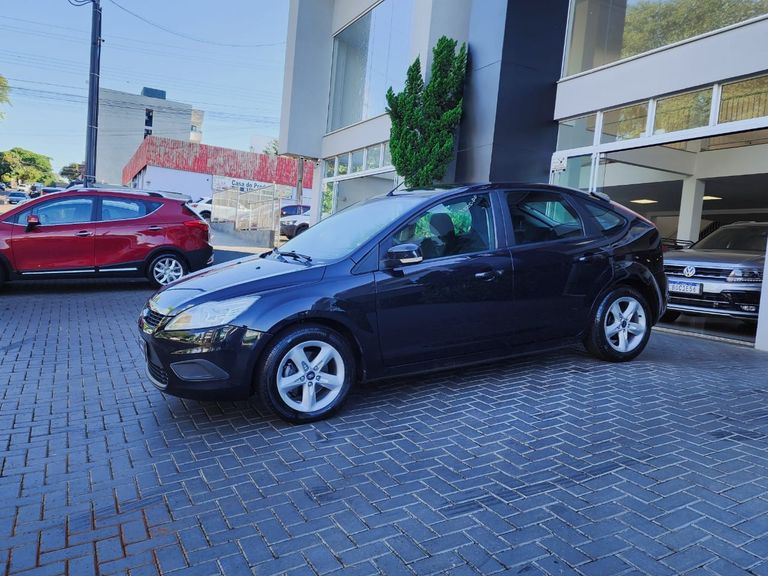 Ford Focus 1.6 S/SE/SE Plus Flex 8V/16V  5p