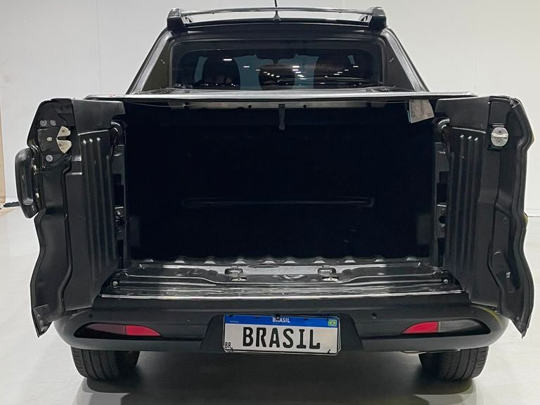 Fiat Toro Freedom 1.8 16V Flex Aut.