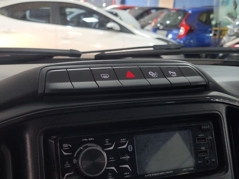 Fiat Strada Freedom 1.3 Flex 8V CD
