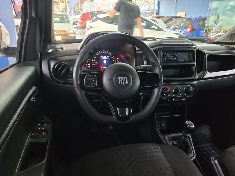 Fiat Strada Freedom 1.3 Flex 8V CD