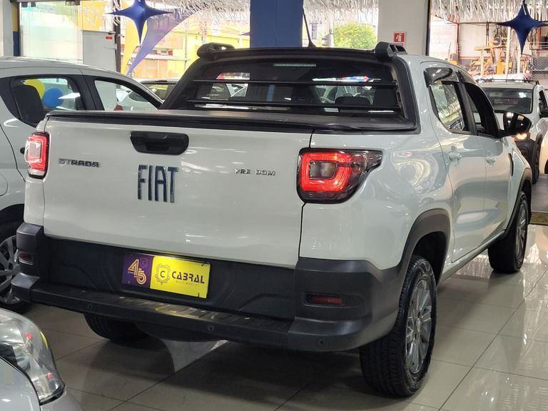 Fiat Strada Freedom 1.3 Flex 8V CD