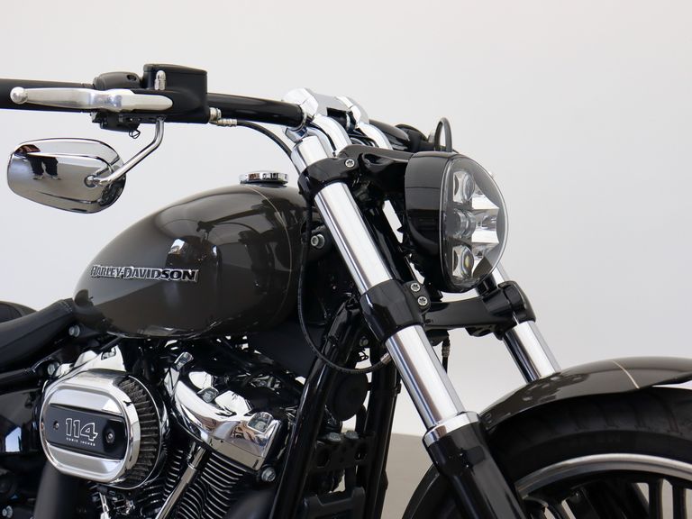 Harley SOFTAIL BREAKOUT FXBRS