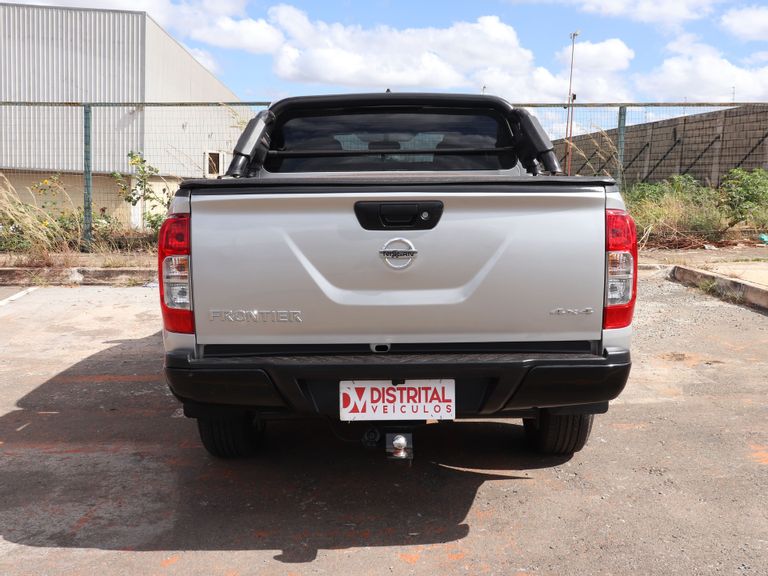 Nissan Frontier S CD 4x4 2.3 TB Diesel Mec.