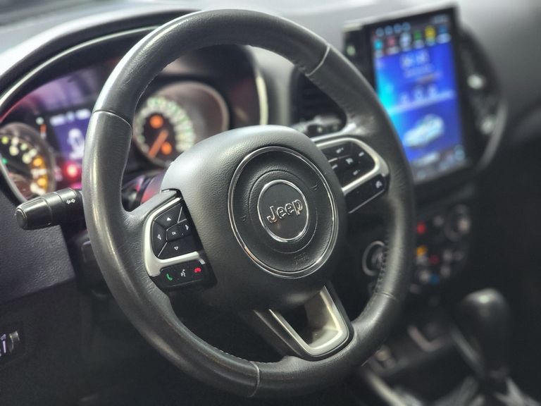 Jeep COMPASS LONGITUDE 2.0 4x2 Flex 16V Aut.