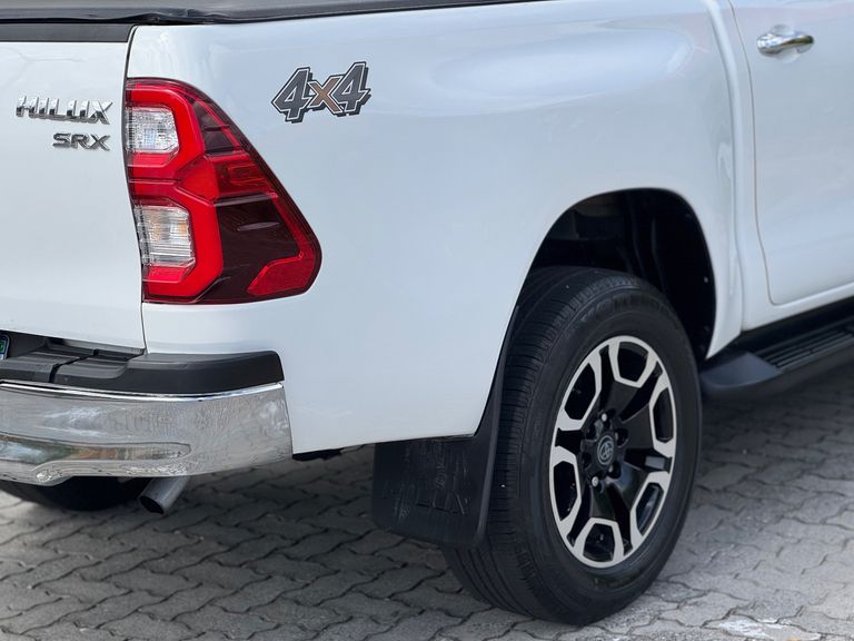 Toyota Hilux CD SRV 4x4 2.8 TDI Diesel Aut.