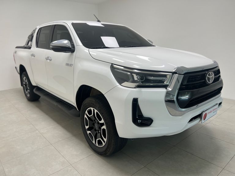 Toyota Hilux CD SRV 4x4 2.8 TDI Diesel Aut.