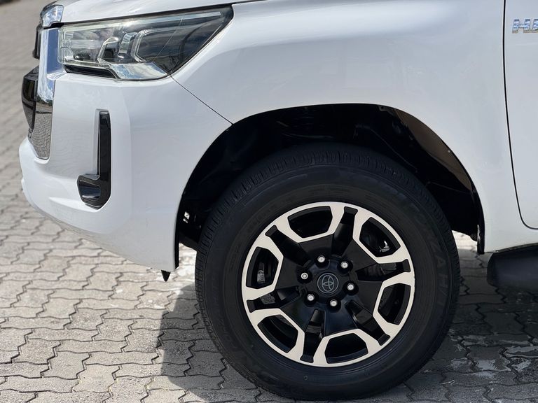 Toyota Hilux CD SRV 4x4 2.8 TDI Diesel Aut.