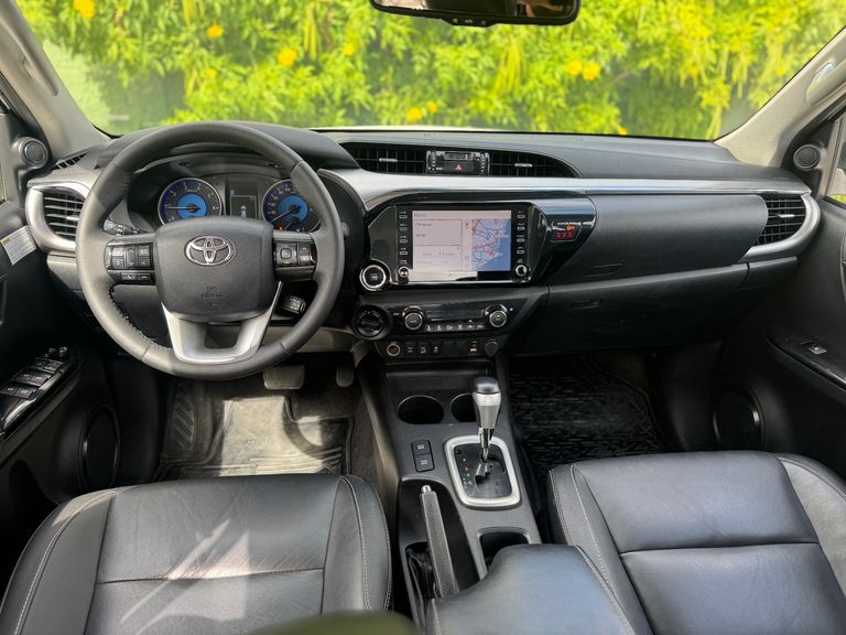 Toyota Hilux CD SRV 4x4 2.8 TDI Diesel Aut.