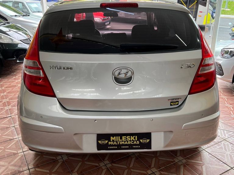 Hyundai i30 2.0 16V 145cv 5p Aut.