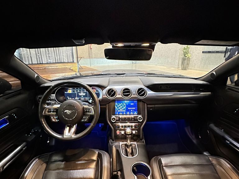 Ford Mustang MACH 1 5.0 V8