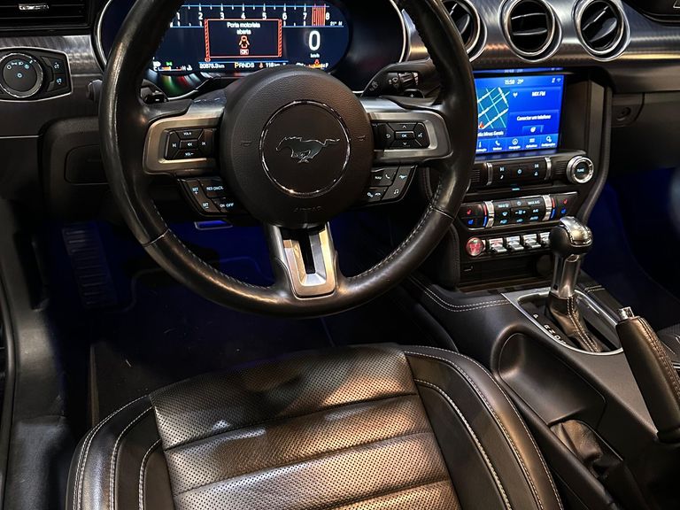 Ford Mustang MACH 1 5.0 V8