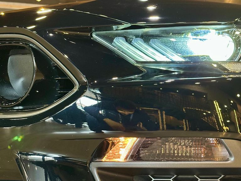 Ford Mustang MACH 1 5.0 V8