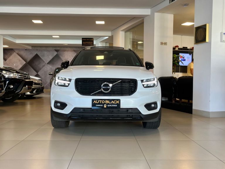 Volvo XC 40 T-5 HÍBRIDO R-DESIGN 1.5 262CV FWD