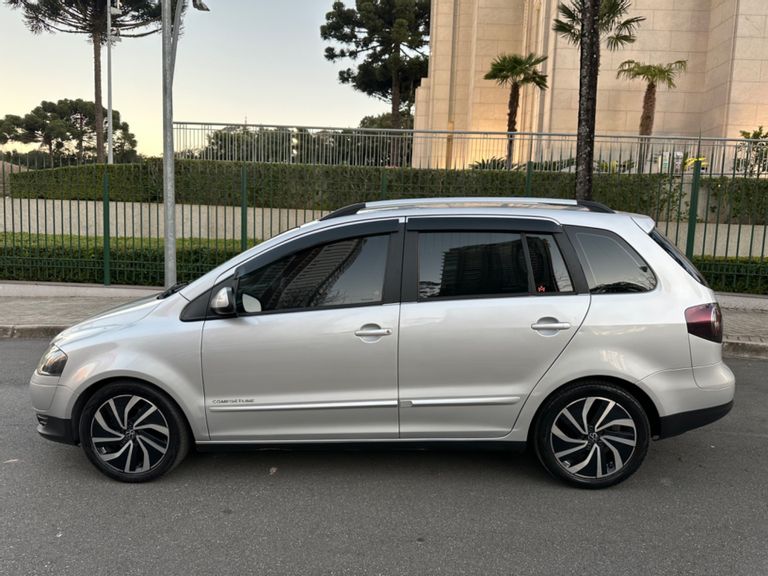 VolksWagen SPACEFOX  SPORTLINE/HIGHLINE 1.6 T.Flex