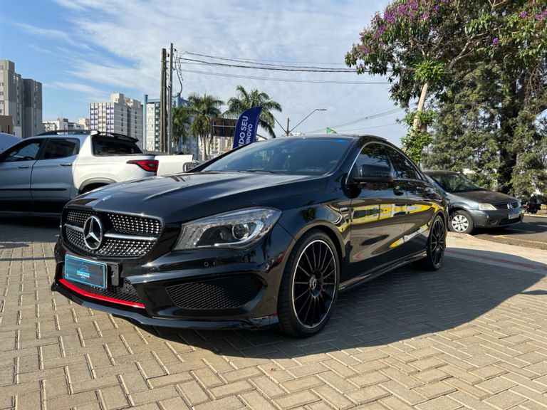 Mercedes CLA-250 Sport 4MATIC 2.0 16V 211cv Aut.