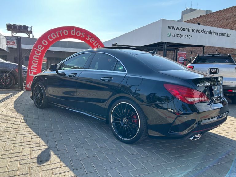 Mercedes CLA-250 Sport 4MATIC 2.0 16V 211cv Aut.