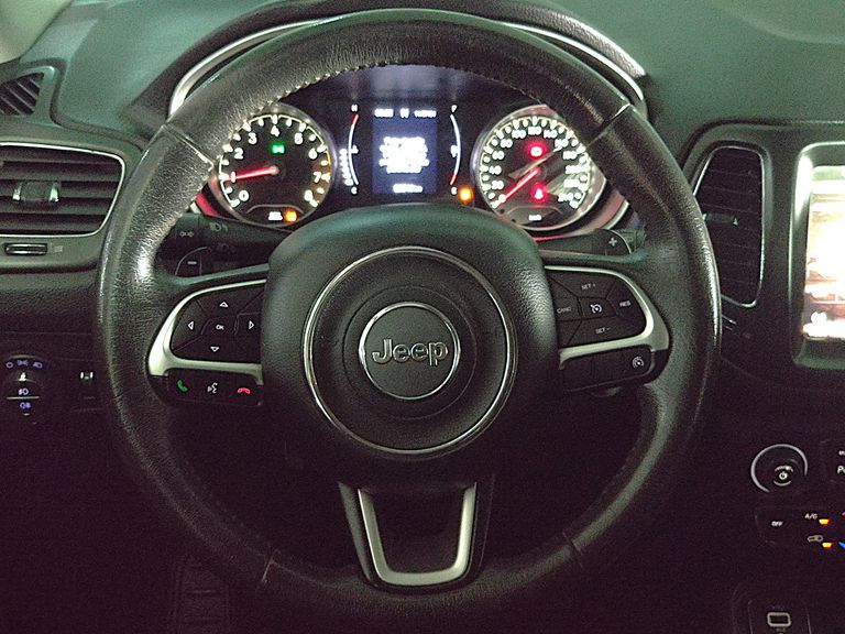 Jeep COMPASS LONGITUDE 2.0 4x2 Flex 16V Aut.