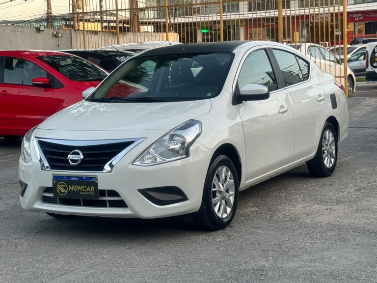 Nissan VERSA SV 1.6 16V FlexStart 4p Mec.