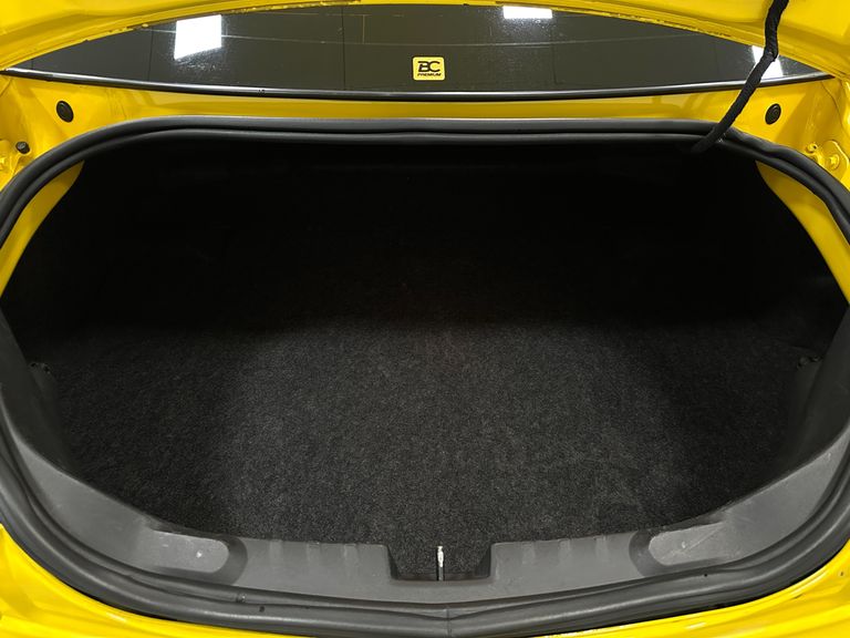 Chevrolet Camaro SS 6.2 V8 16V