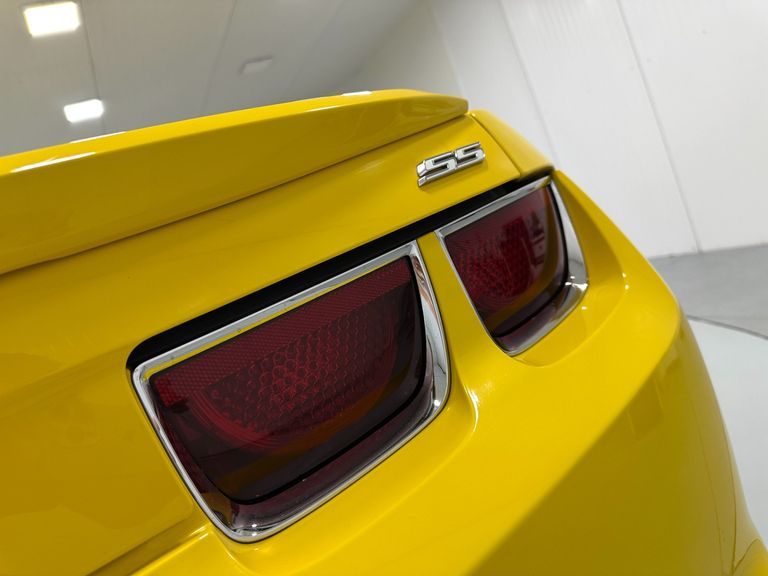 Chevrolet Camaro SS 6.2 V8 16V