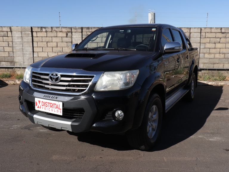 Toyota Hilux CD SRV D4-D 4x4 3.0 TDI Diesel Aut