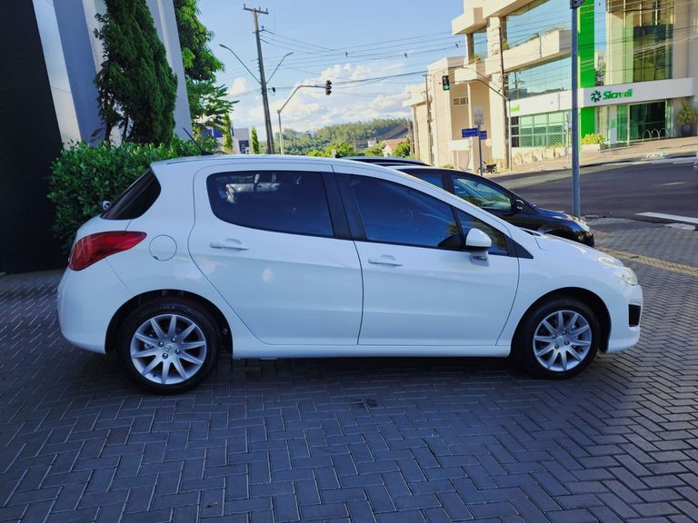 Peugeot 308 Active 1.6 Flex 16V 5p mec.