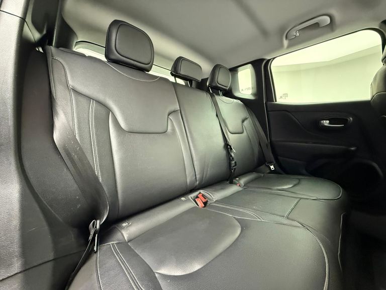 Jeep Renegade Long. T270 1.3 TB 4x2 Flex Aut.