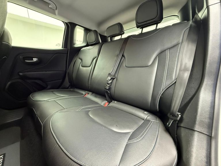 Jeep Renegade Long. T270 1.3 TB 4x2 Flex Aut.