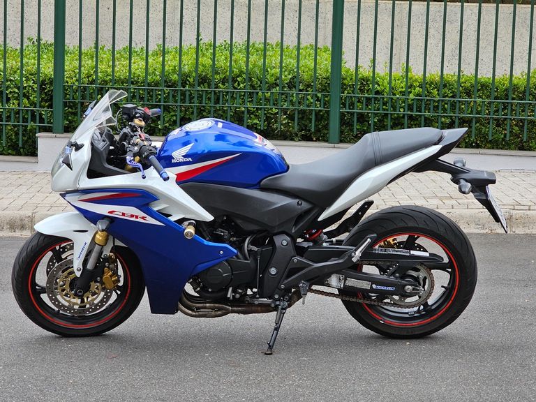 HONDA CBR 600 F