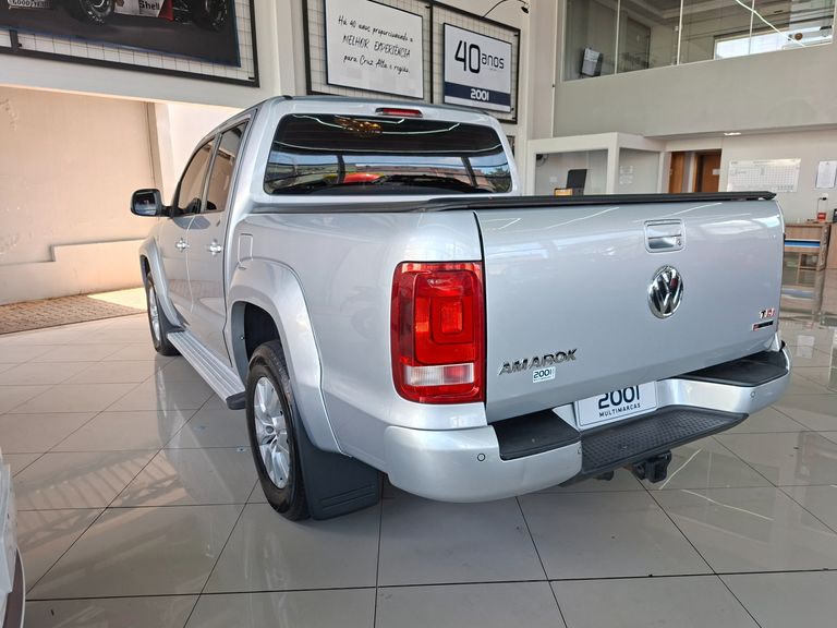VolksWagen AMAROK Trendline CD 2.0 TDI 4X4 Dies Aut
