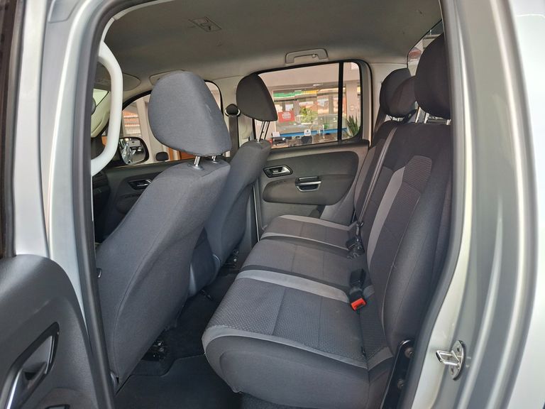 VolksWagen AMAROK Trendline CD 2.0 TDI 4X4 Dies Aut