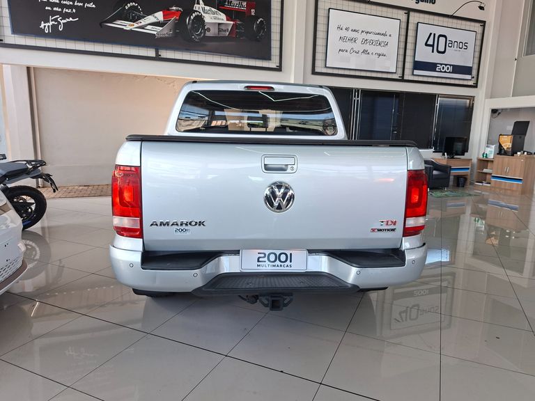 VolksWagen AMAROK Trendline CD 2.0 TDI 4X4 Dies Aut
