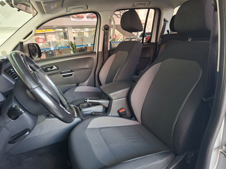 VolksWagen AMAROK Trendline CD 2.0 TDI 4X4 Dies Aut