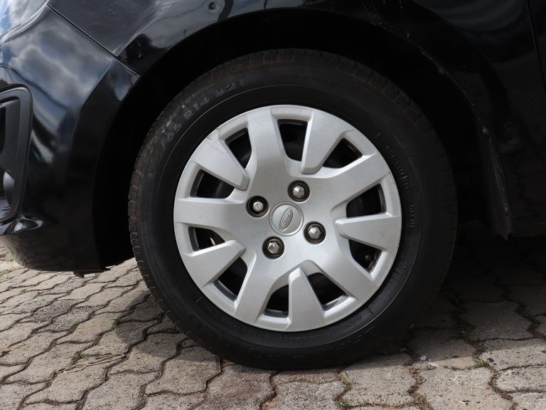 Ford Ka 1.0 SE/SE Plus TiVCT Flex 5p