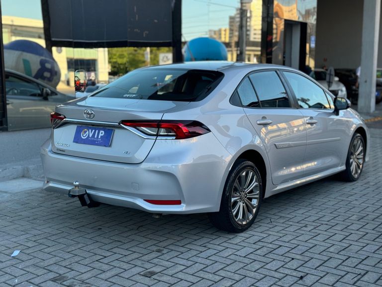 Toyota Corolla XEi 2.0 Flex 16V Aut.