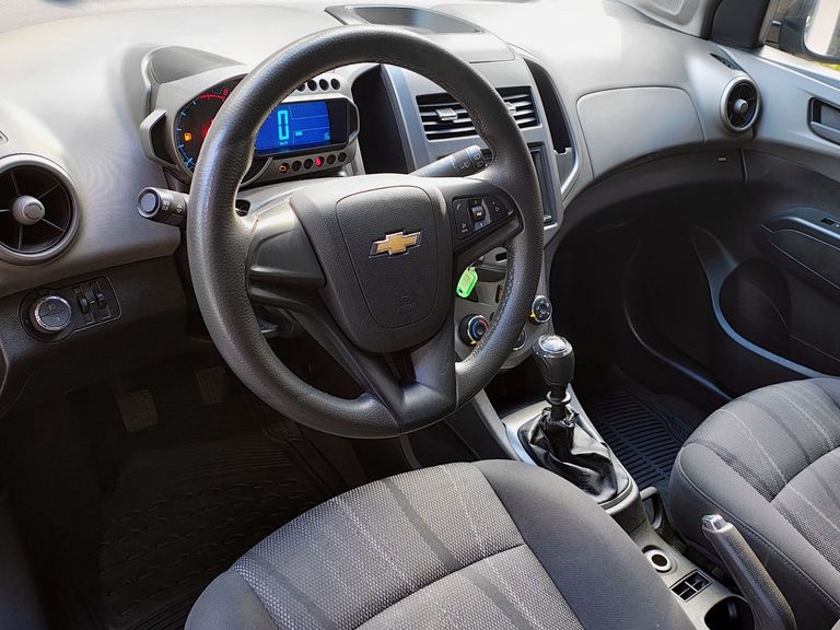 Chevrolet SONIC HB LT 1.6 16V FlexPower 5p Mec.