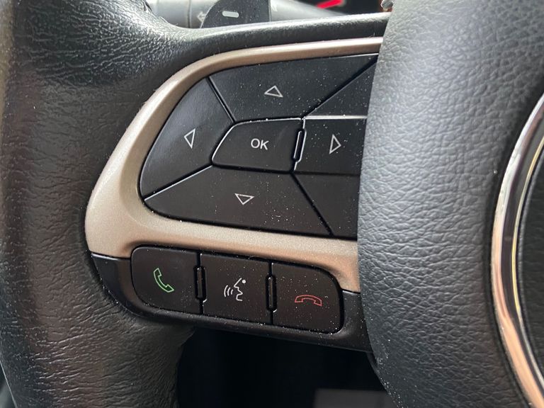 Jeep Renegade Longitude 1.8 4x2 Flex 16V Aut.