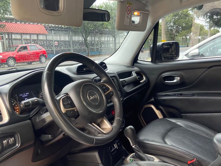 Jeep Renegade Longitude 1.8 4x2 Flex 16V Aut.