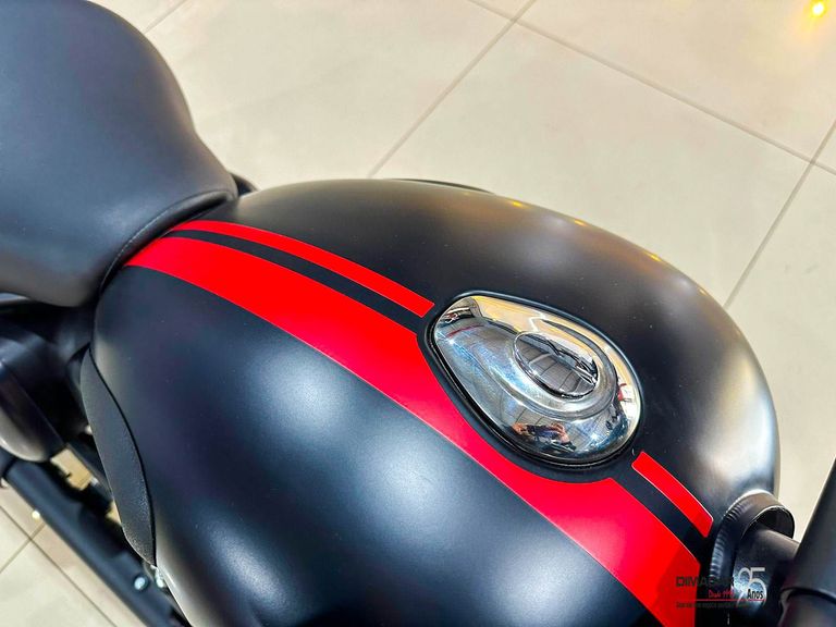 Royal Enfield DARK STEALTH BLACK