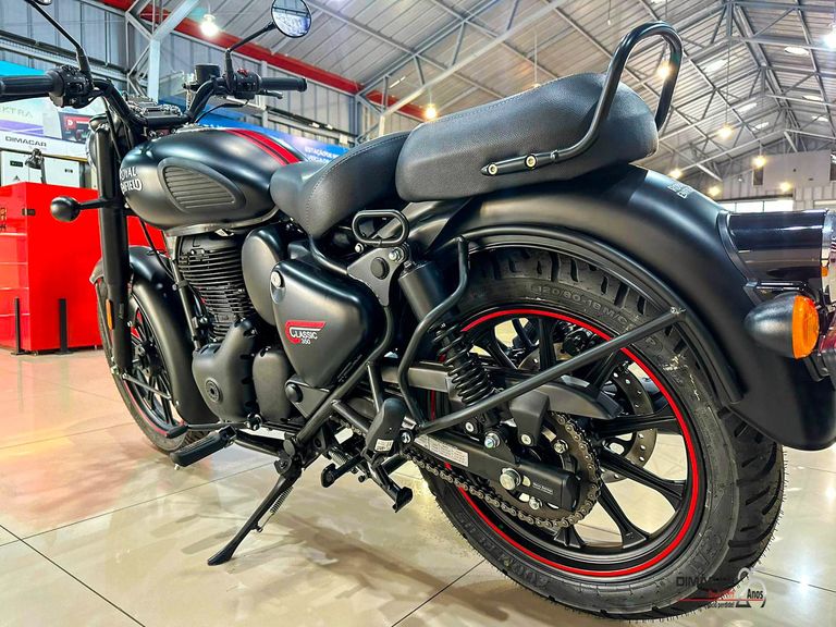Royal Enfield DARK STEALTH BLACK