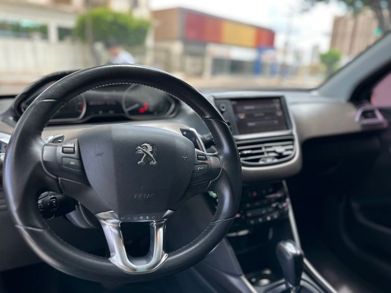 Peugeot 2008 Griffe 1.6 Flex 16V 5p Aut.