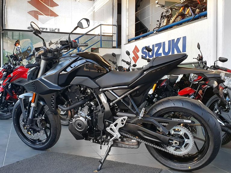 SUZUKI Motos GSX-8S