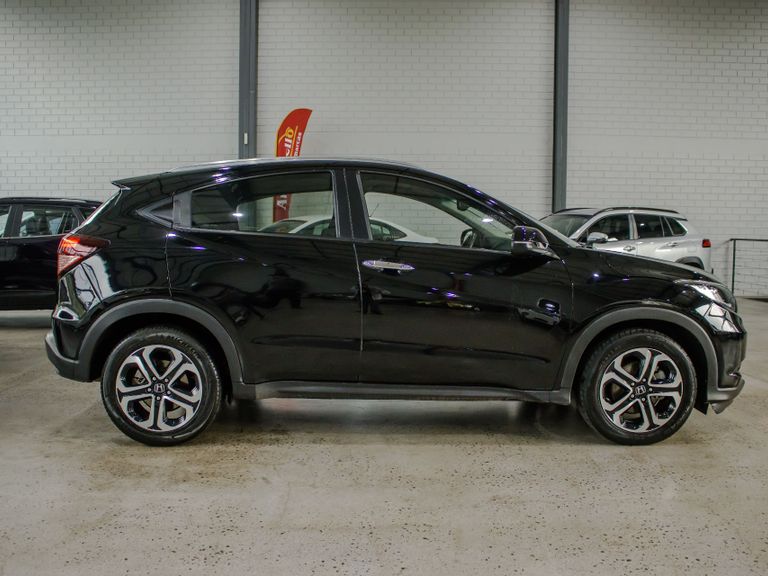 Honda HR-V Touring 1.8 Flexone 16V 5p Aut.